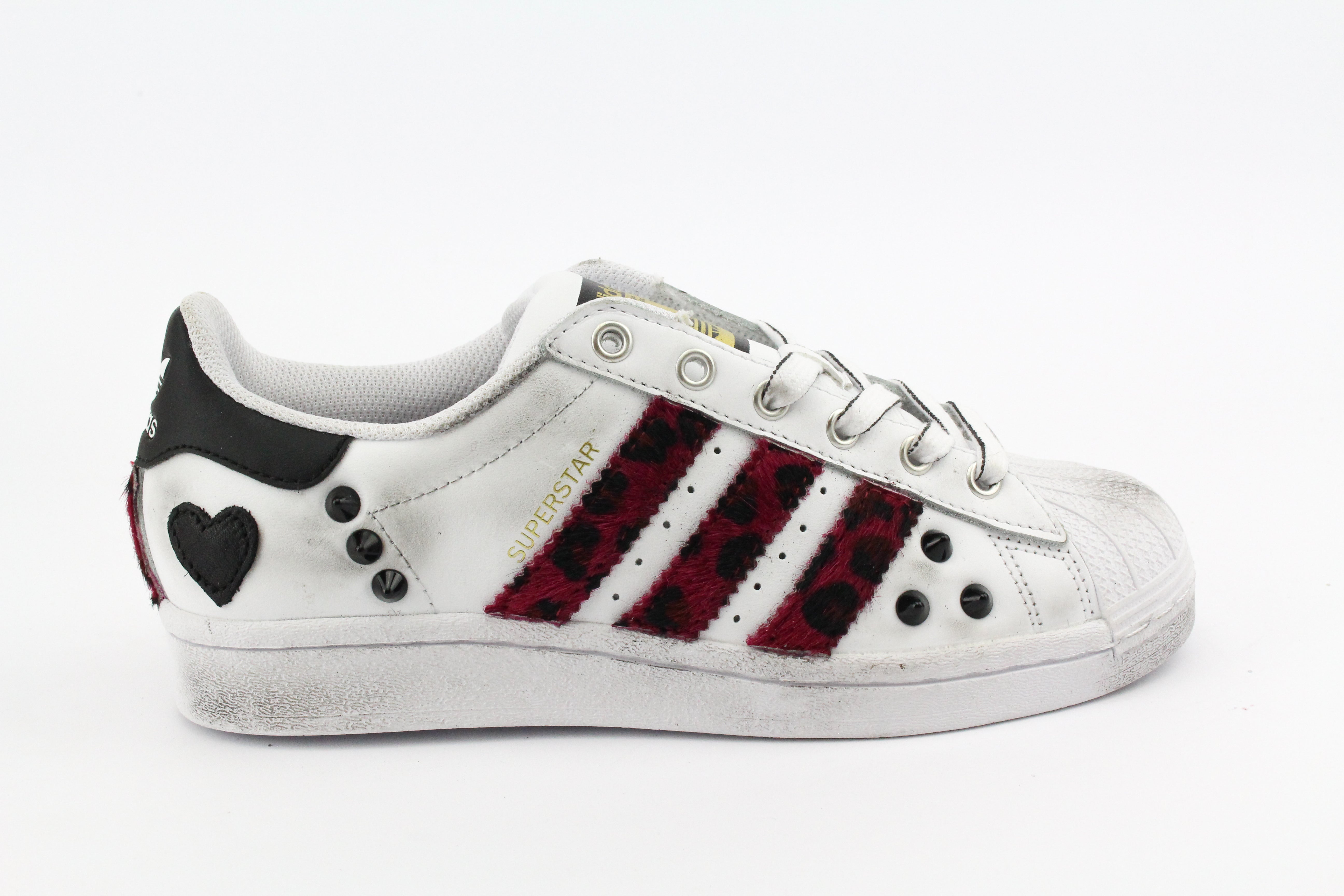 Adidas Superstar Maculate Red Borchie Cuore