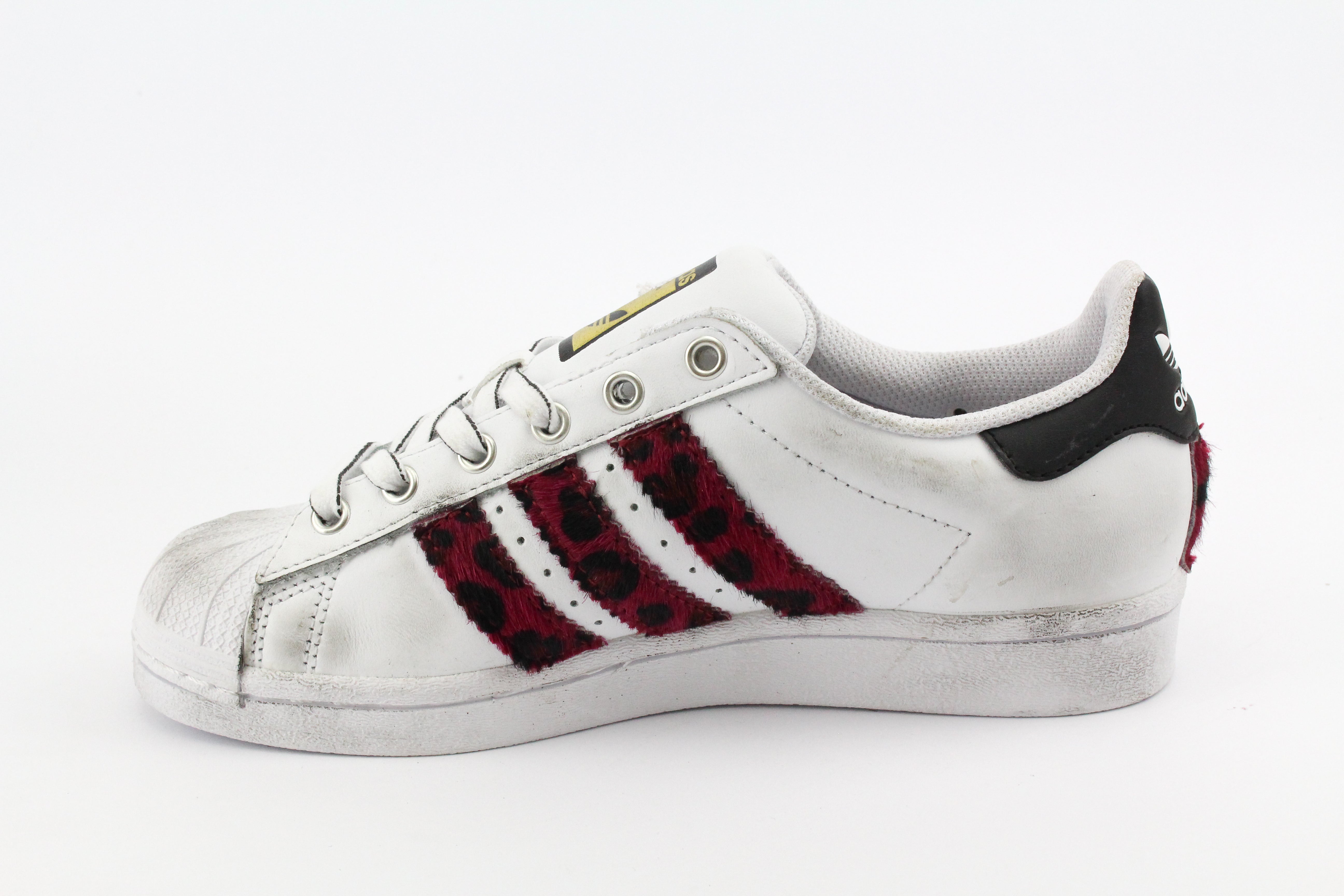 Adidas Superstar Maculate Red Borchie Cuore