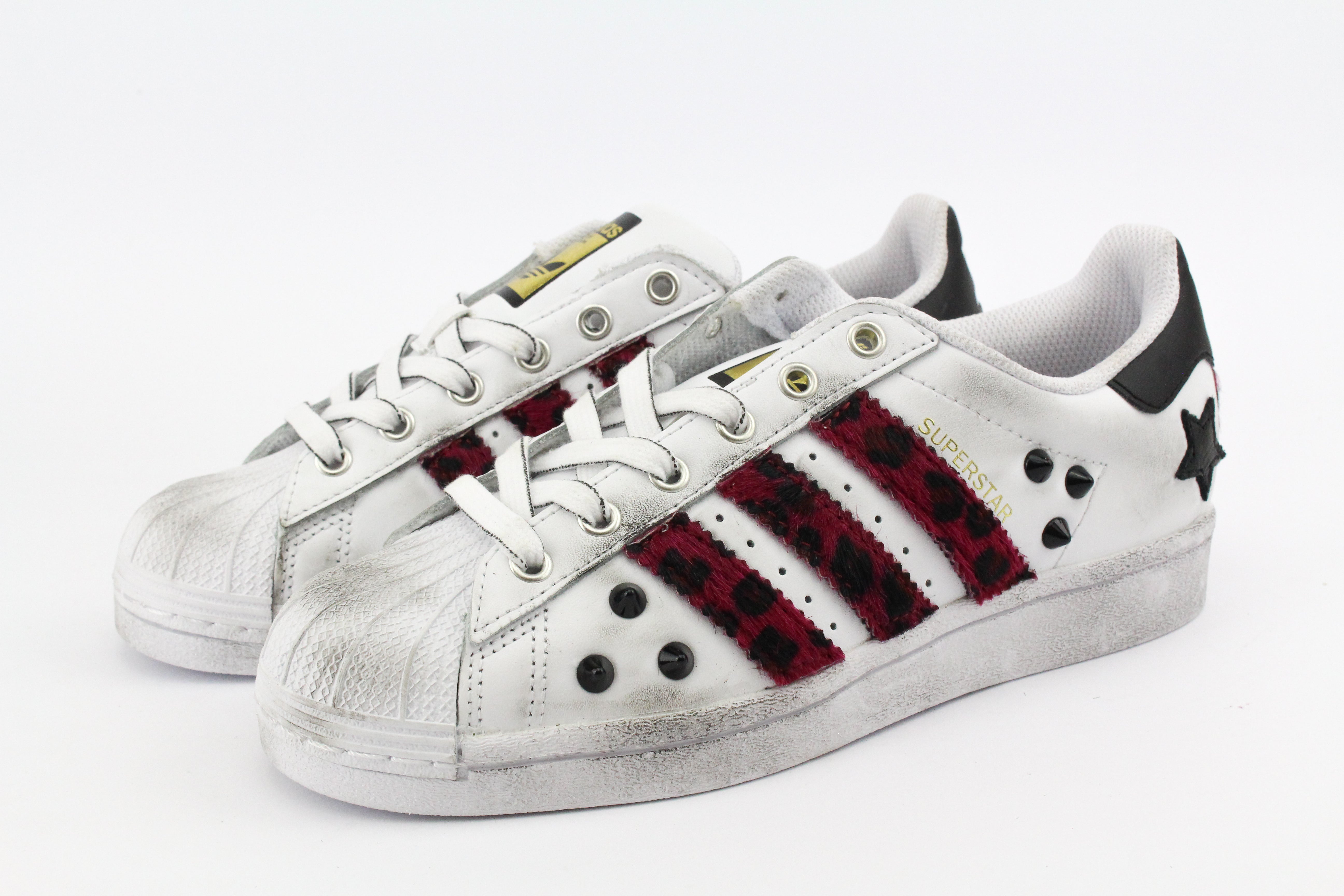 Adidas superstar love best sale